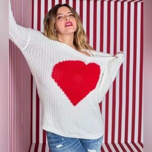 Torrid Women’s Size 1 Long Sleeve Cardigan Sweater White with Red Heart